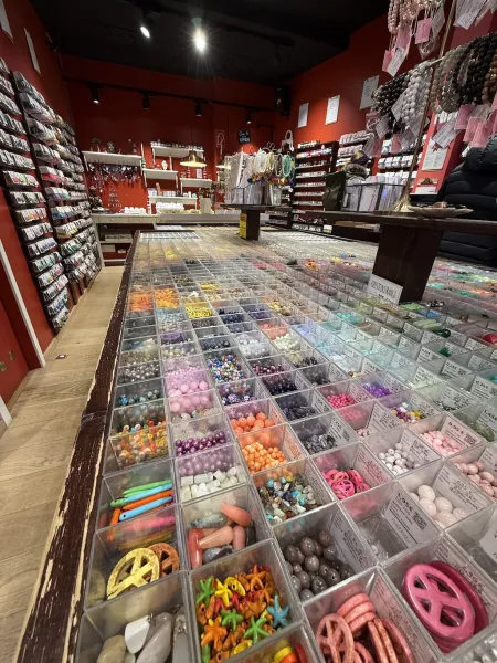 NUENA Filiale Hamburg Europa Passage